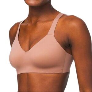 Lululemon Hold True Bra